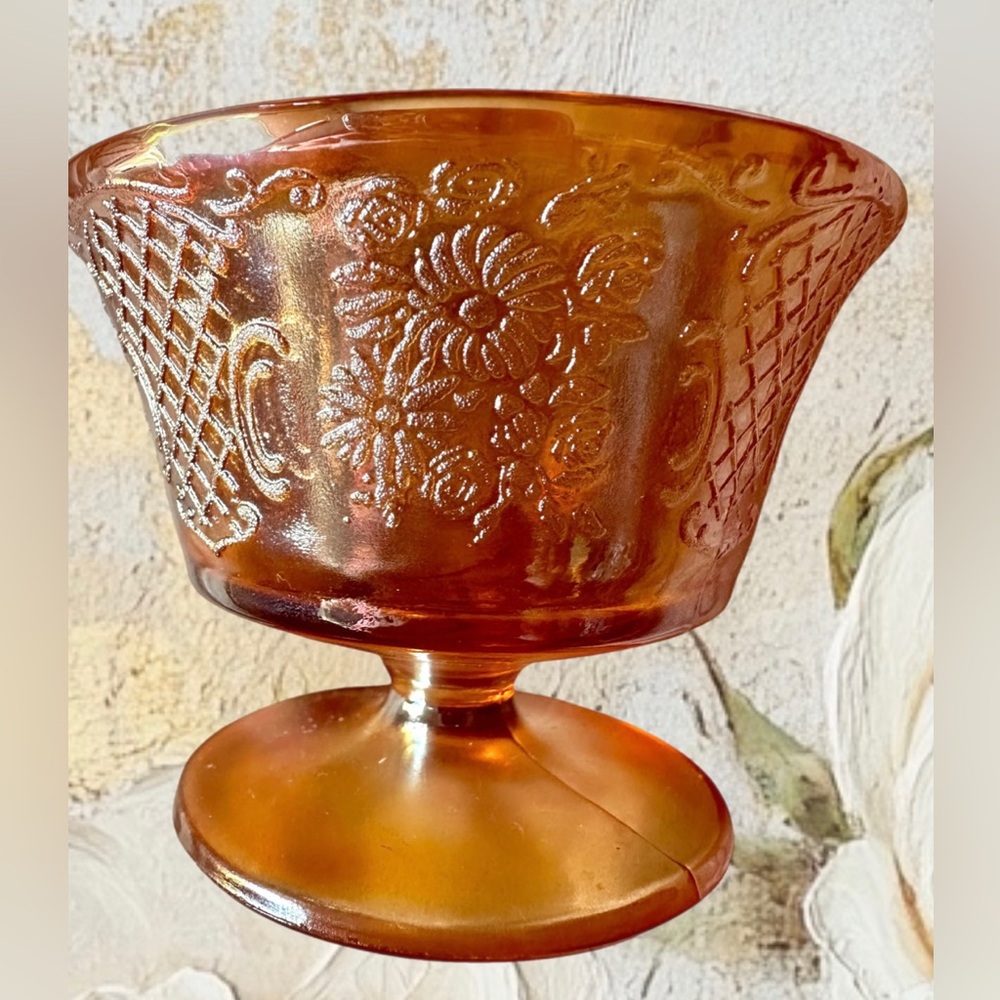 Federal Glass (Set of 2) Normandie “Bouquet and Lattice” footed dessert cups